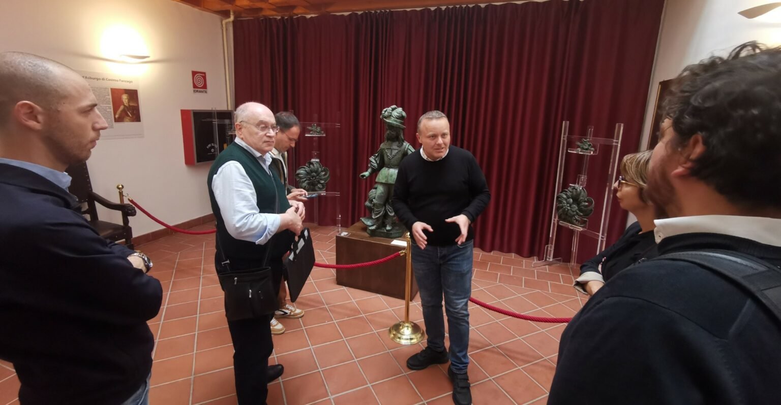 Villa Amendola tesoro della città, sopralluogo della Commissione Cultura: "Tante potenzialità ancora da esprimere" Villa Amendola Alberto Iandoli sopralluogo Commissione Cultura