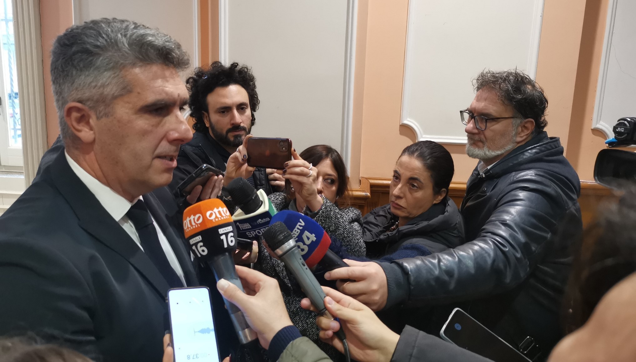 Leandro Savio con i giornalisti