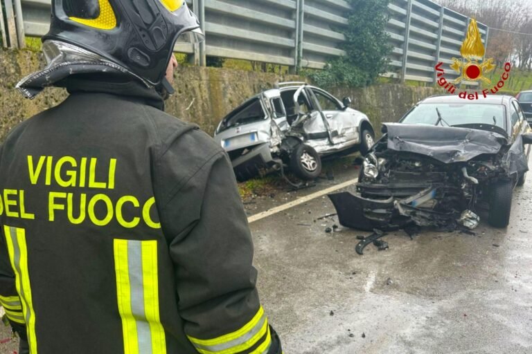 Incidente Chiusano vigili del fuoco