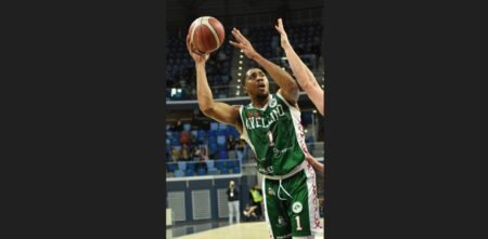 Avellino Basket, Lewis