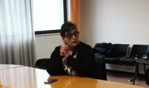 Teresa Cucciniello in conferenza dei capigruppo, Comune di Avellino