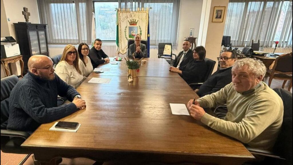 Nargi riunione di giunta, Comune di Avellino