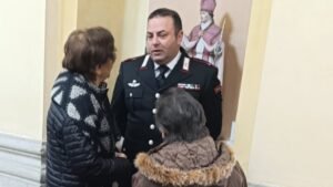 Carabinieri nelle chiese per i consigli agli anziani