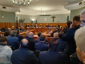 Grottaminarda, assemblea con ministro Piantedosi