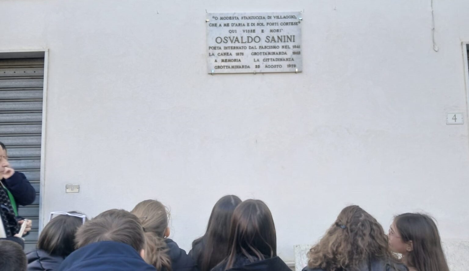 Una targa a Grottaminarda per ricordare il poeta Osvaldo Sanini, perseguitato dal fascismo Osvaldo Sanini, targa a Grottaminarda