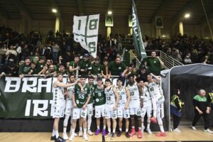 Avellino Basket e tifosi