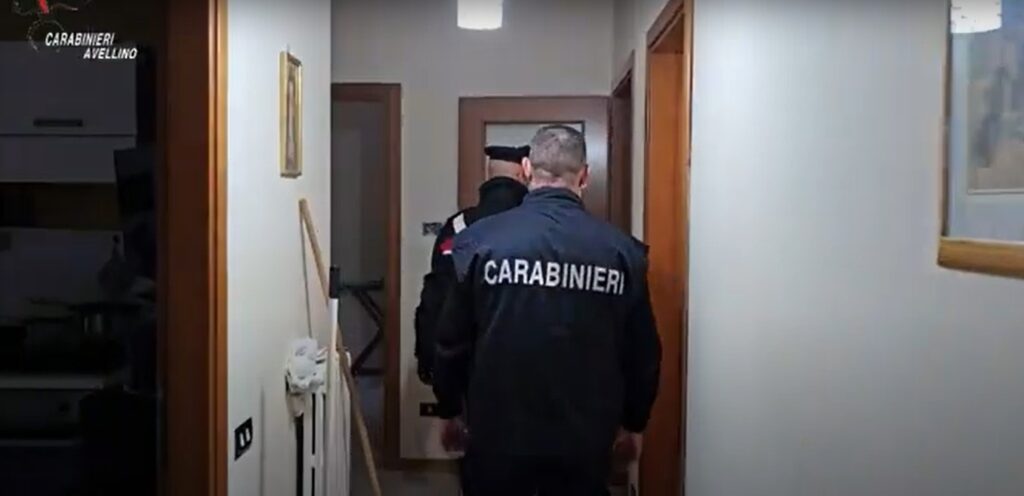 Atripalda arresto carabinieri per maltrattamenti in famiglia e resistenza