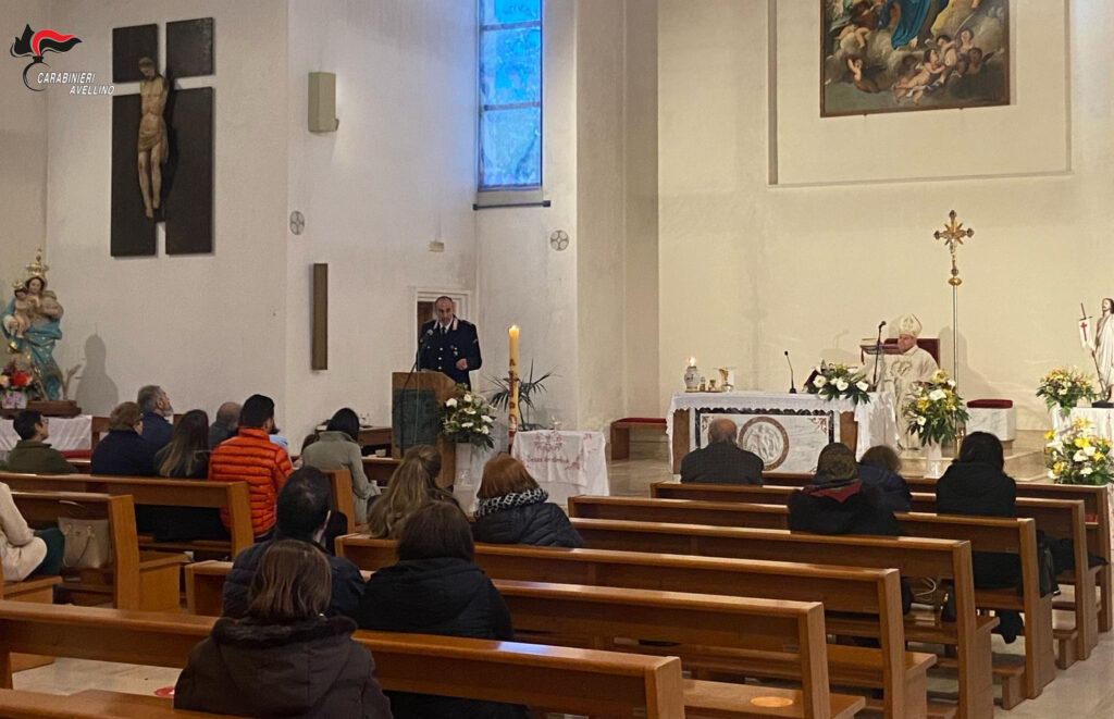 Carabineri chiesa Senerchia prevenzione truffe anziani