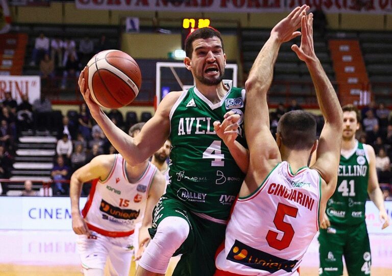 Federico Mussini, Avellino Basket