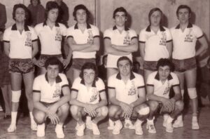 Pasquale Gengaro, secondo in piedi da destra