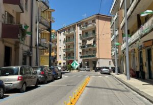 via guarini imbandierata, Avellino