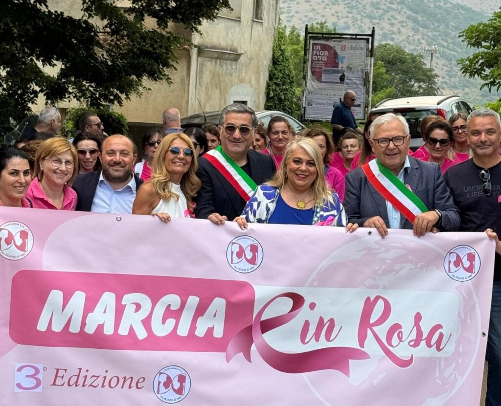 Un cammino di speranza con “la marcia in rosa” a Sant’Agata de’ Goti