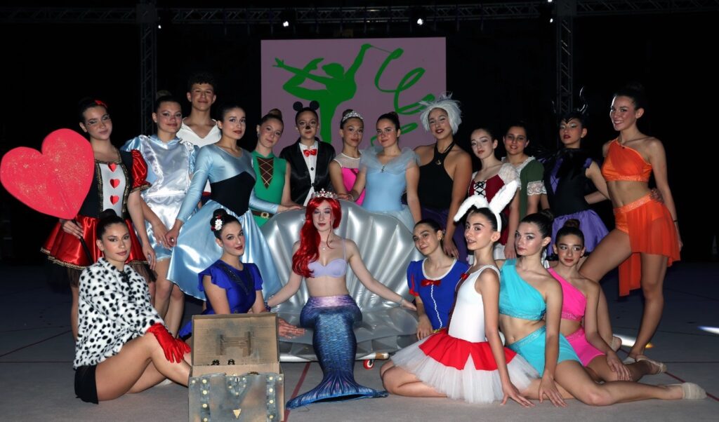 Una serata da favola al Palasport: “Storie d’incanto… in mezze punte” incanta Avellino