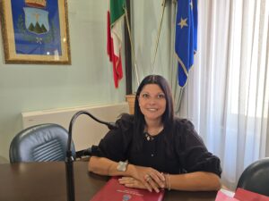 Regionali, Anna Ansalone (M5S): “La sanità è fatta di persone, non solo di numeri”