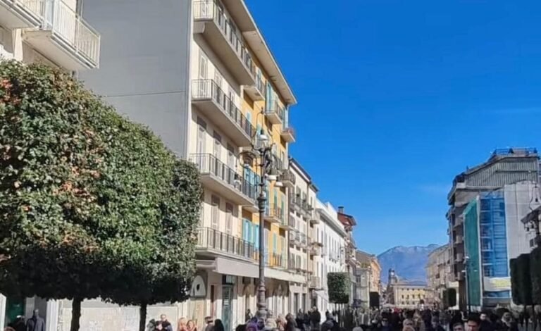 avellino corso vittorio emanuele orizz