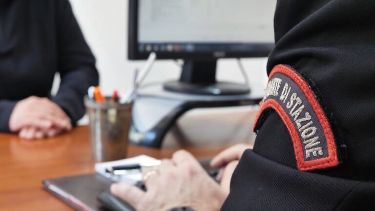 Carabinieri denuncia truffa