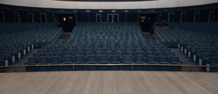 teatro carlo gesualdo avellino interno