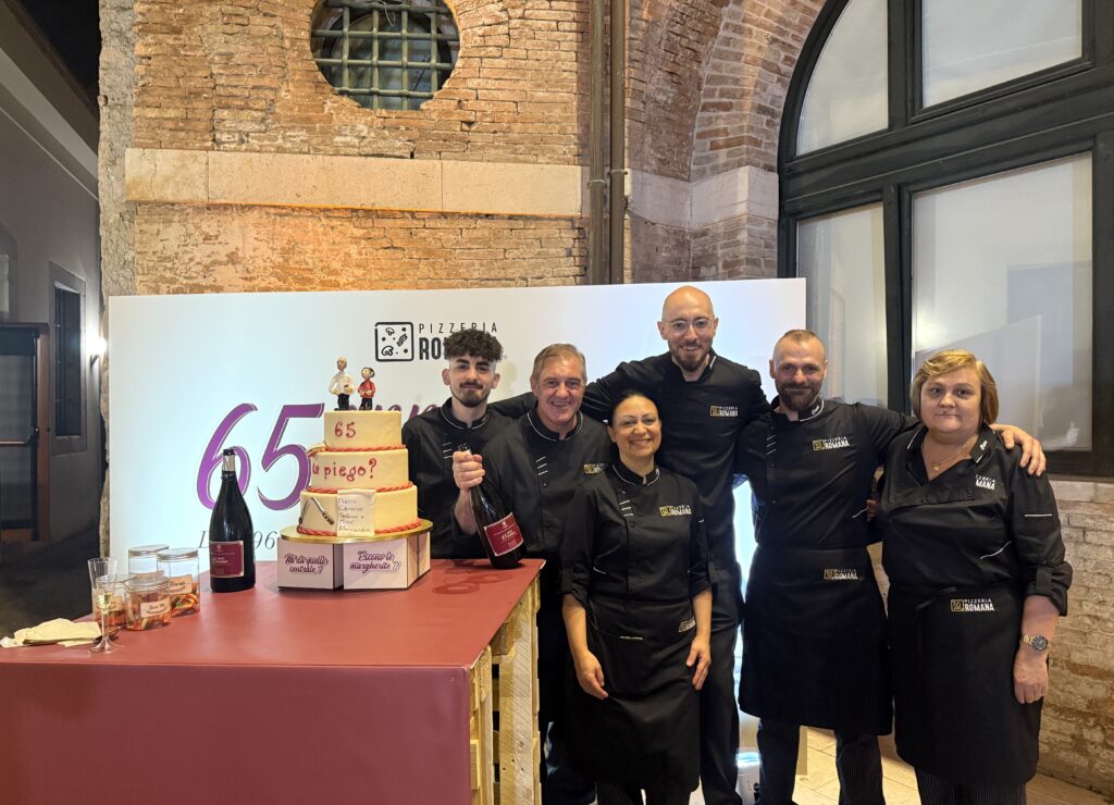 La Pizzeria Romana festeggia 65 anni di attività: tre generazioni nel segno di gusto e tradizione