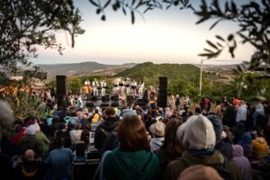 Esiste ancora la festa?