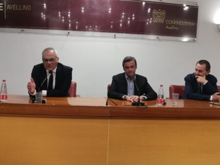 VIDEO/Regionali, Calenda: “Voterei scheda bianca, qui è il circo Barnum”