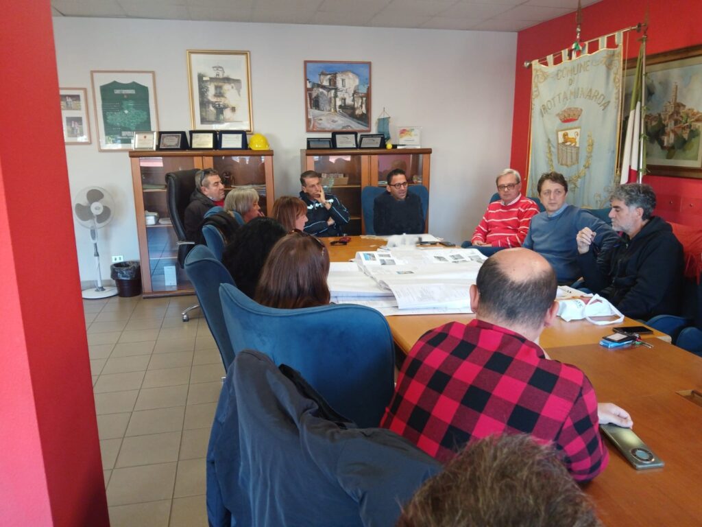 Continuano gli incontri al Comune di Grottaminarda del comitato permanente per il Peba