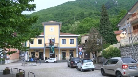 Summonte, interruzione idrica nella casa del malato di Sla: il Mid chiama l’Alto Calore, tecnici sul posto per potenziare l’erogazione Summonte