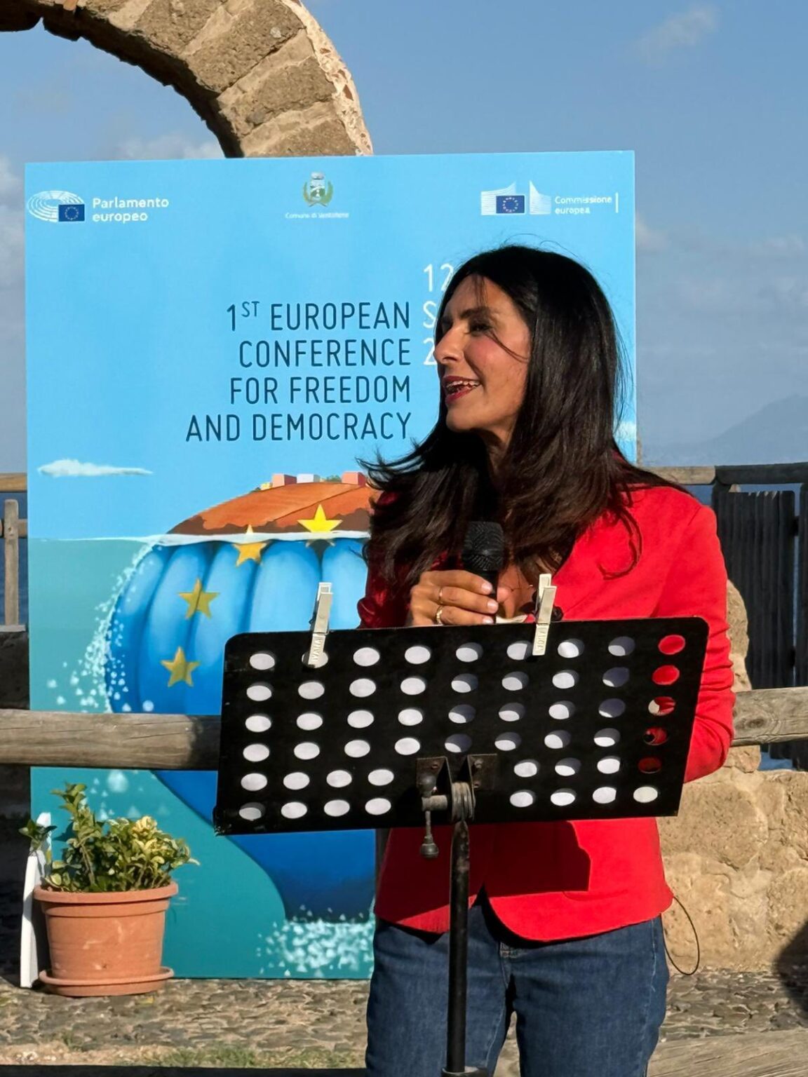 Regionali, assedio a Schlein da Salis e la nuova corrente dei “Ferrovieri”. Picierno contro Bonaccini