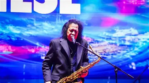 Addio a James Senese, con il suo sax raccontava Napoli al di là dei luoghi comuni