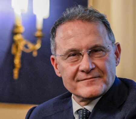 Cirielli: “Faremo un’opposizione seria ma costruttiva a Fico”