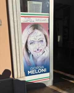 Fratelli d'Italia sede vandalizzata