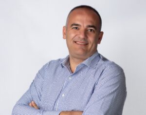 Elezioni a Monteforte Irpino, Santulli: “Un piano per il ripristino delle telecamere ecologiche” MARTINO SANTULLI SCEGLIAMO MONTEFORTE