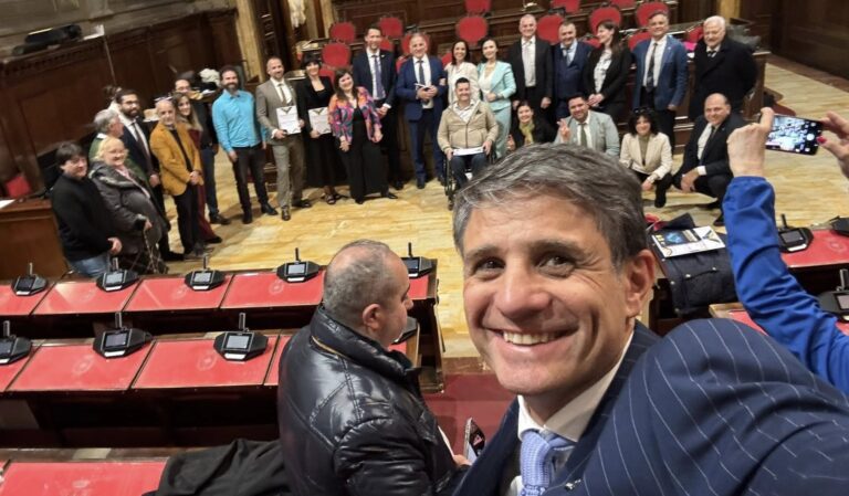 Passaro (Cittadini in Movimento): “E’ tempo di rimettere in movimento le persone perbene” Massimo Passaro gruppo