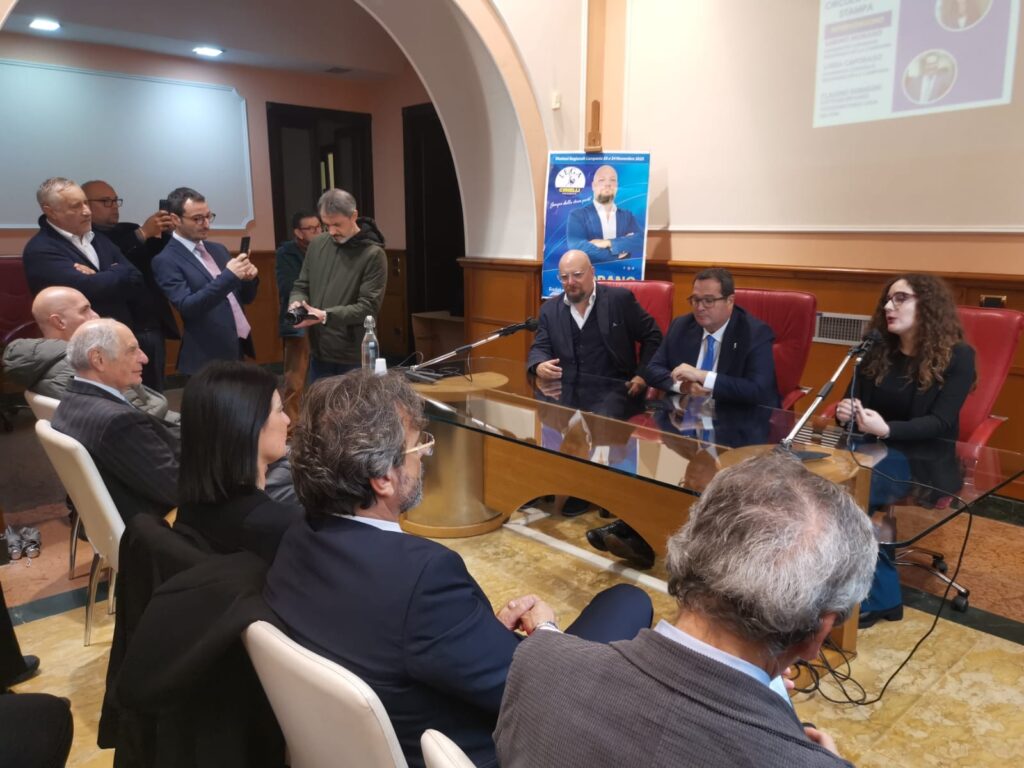 Morano Durigon Caporaso al circolo della stampa Avellino, Lega