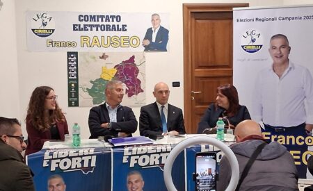 Il sottosegretario Alessandro Morelli a Grottaminarda con Linda Caporaso Franco Rauseo e Maria Sabina Galasso