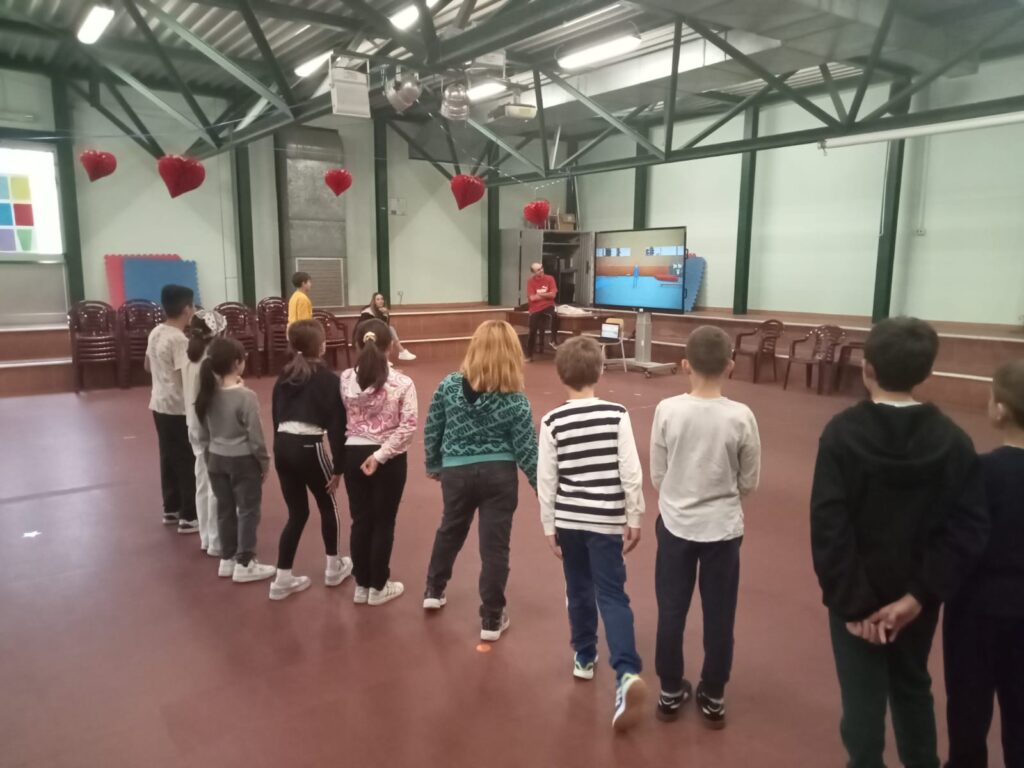 Exergames all’Istituto Perna Alighieri, il progetto Uisp coinvolge sempre più studenti