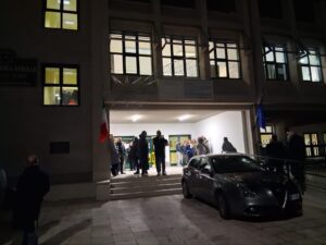 grottaminarda voto elezioni regionali seggio esterno sera