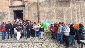 L’associazione Fenestrelle abbraccia gli studenti dell’IC Aurigemma nel segno delle antiche tradizioni di Monteforte