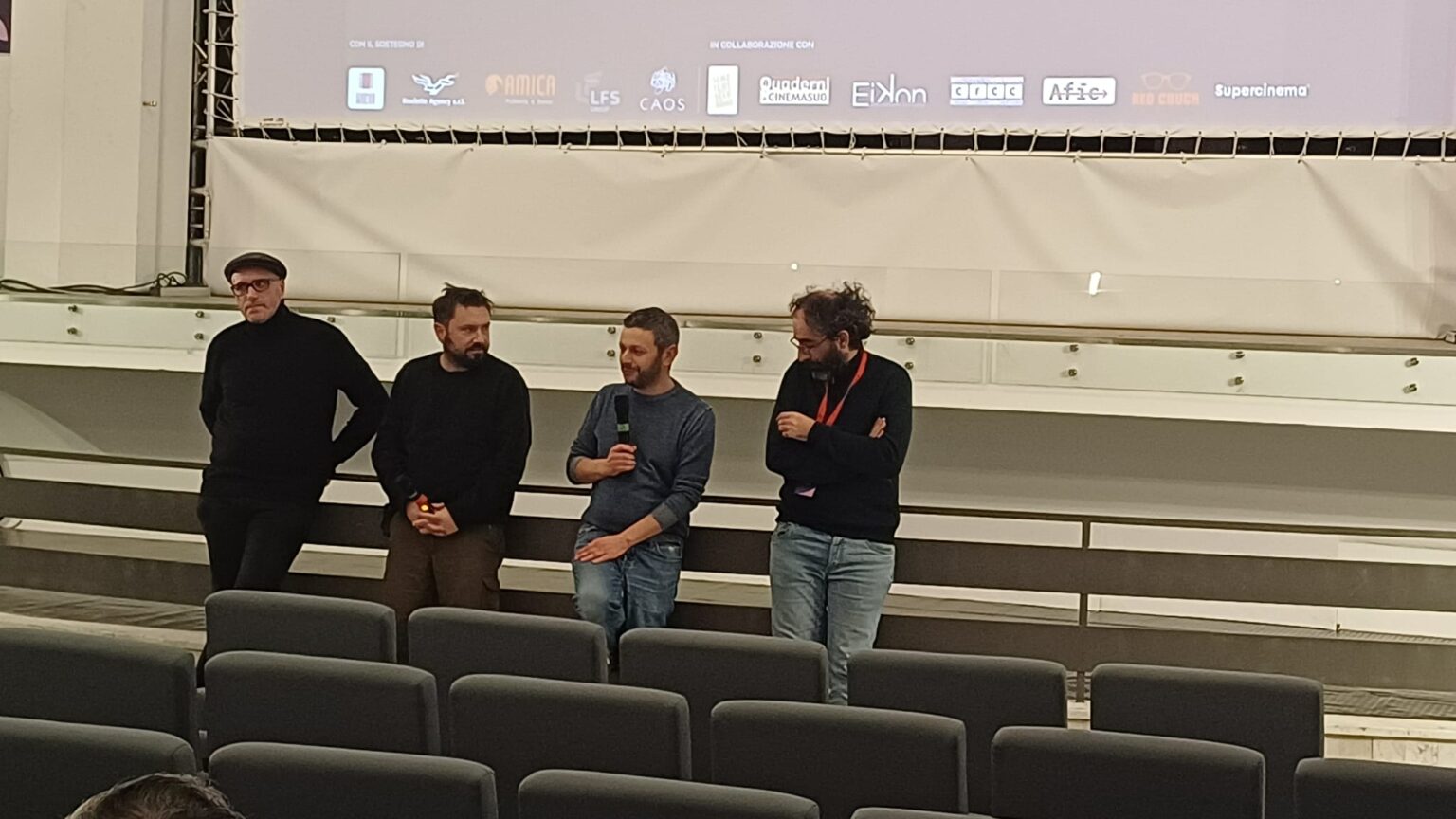 Deriva, D’Ambrosio e Monte: raccontiamo la giovinezza perduta del protagonista e del mondo