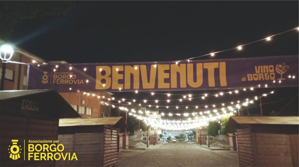 Borgo Ferrovia festeggia un anno di rinascita, l’associazione celebra il Natale. In piazza si accende l’albero