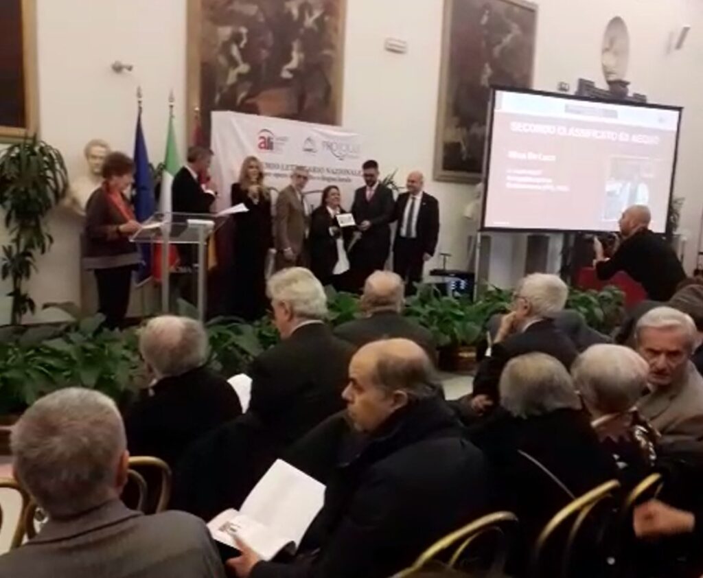 “Li cunt antich” il libro di Mina De Luca premiato in Campidoglio con il secondo posto nel concorso per la narrativa dialettale