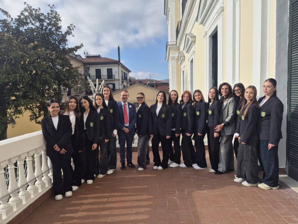 Il Convitto Colletta si racconta tra laboratori, arte e memoria