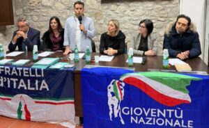 Raduazzo (Gioventù Nazionale) al tavolo di Fratelli d'Italia provinciale