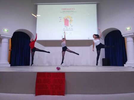 Libriamoci, il liceo Imbriani celebra la lettura: strumento centrale per educare il pensiero e le emozioni