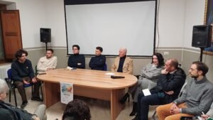 Giovani a confronto al bar Hope, politica e città rispondano ai bisogni delle nuove generazioni. Ma ciascuno è chiamato a fare la propria parte