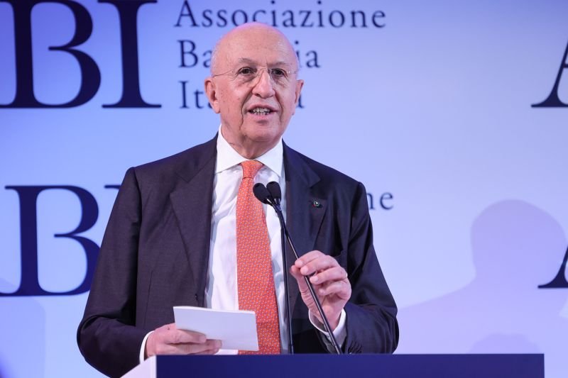 Patuelli (Abi): “Il Sud accelera grazie a Zes, Alta Velocità e Pnrr”