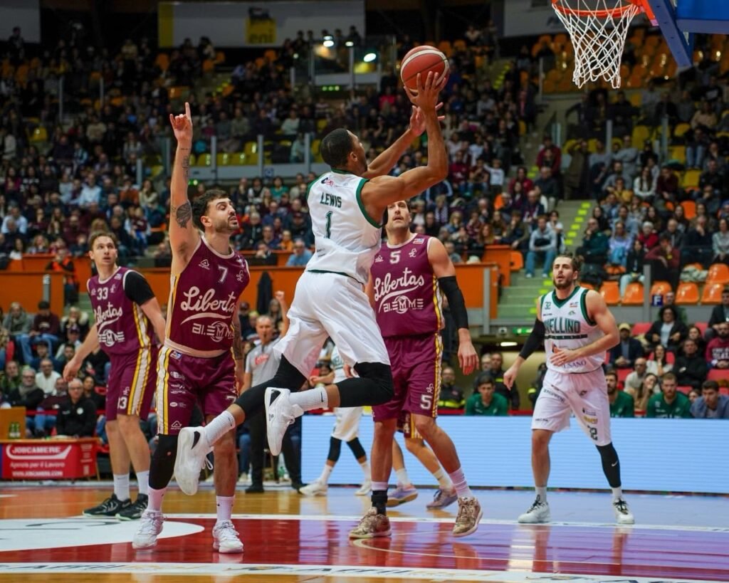 Avellino Basket al tiro