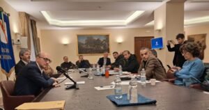 Menarini incontro sindacati Fico in Regione