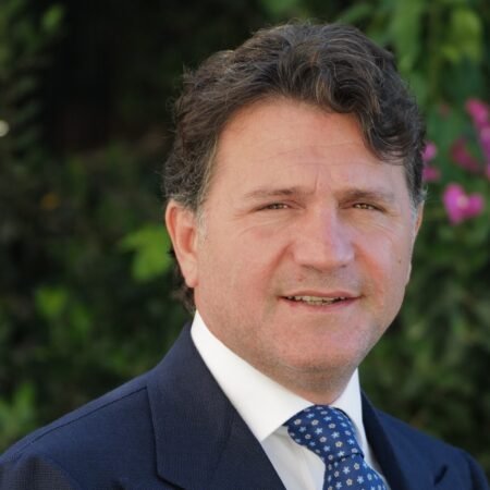 Fi, Silvestri: “Verificare se l’assessore Cuomo ha dichiarato il falso sull’incompatibilità”