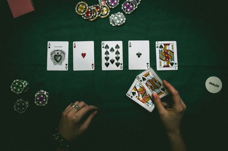 La politica e il gioco del tressette