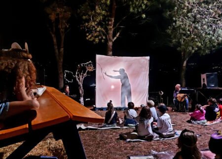 All’ex Cinema Eliseo di scena “La rivolta delle pecore”, storie libertarie di animali rivoluzionari